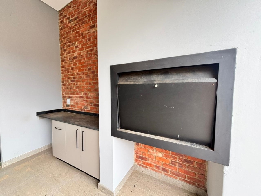 To Let 3 Bedroom Property for Rent in Helderzicht Eco Estate North West